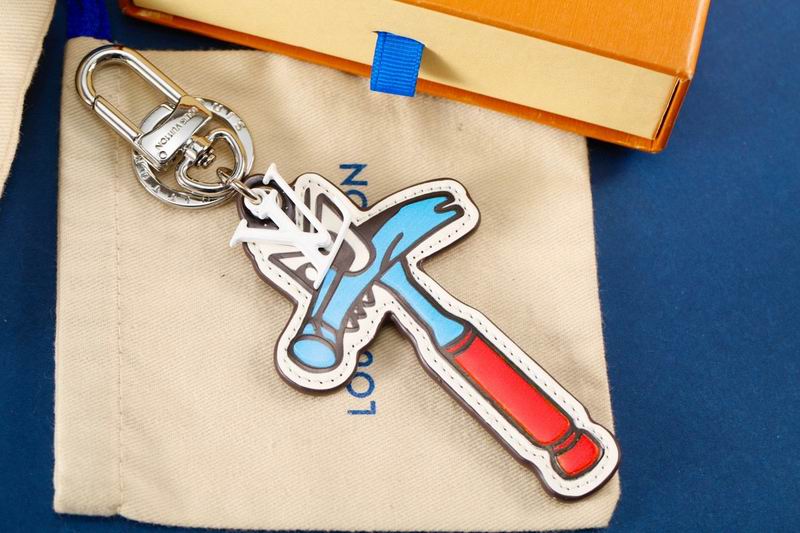 LV keyring ͨͷ